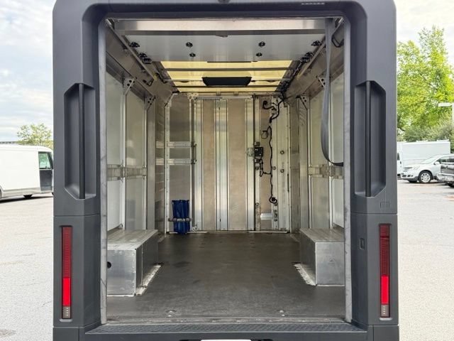 Used 2024 Chevrolet Brightdrop 600 w/ Commercial Equipment Package AWD/4WD image 20
