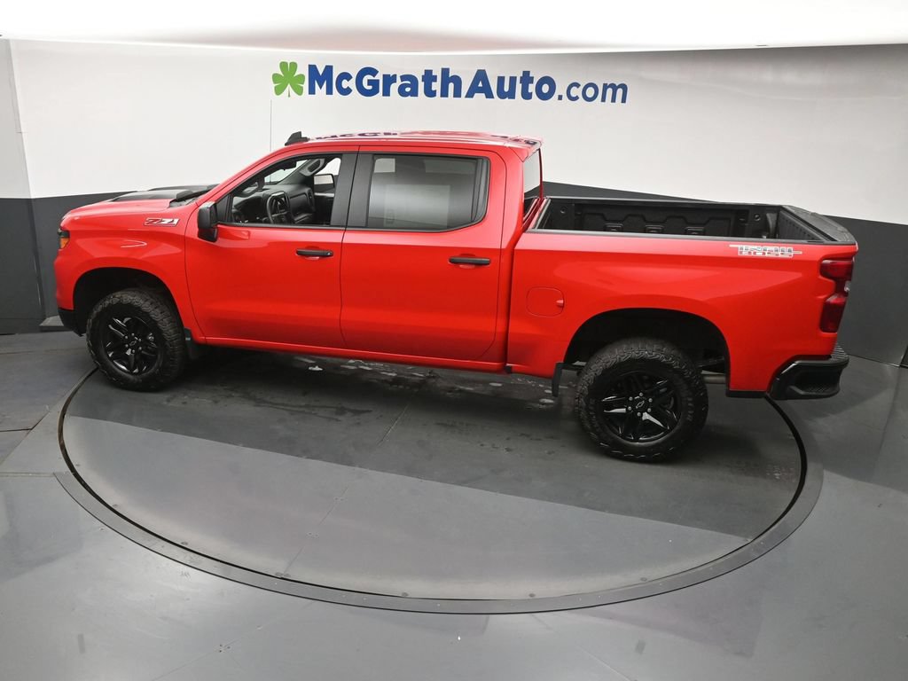 Used 2025 Chevrolet Silverado 1500 Custom Trail Boss AWD/4WD image 24