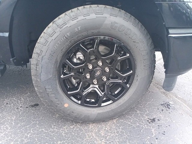 New 2025 Ford F150 XLT w/ Equipment Group 302A MID image 2