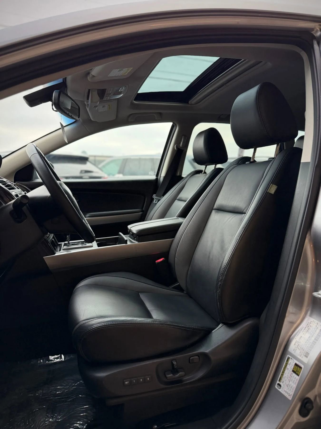 Used 2012 MAZDA CX-9 Grand Touring w/ Moonroof & Bose Audio Pkg image 9