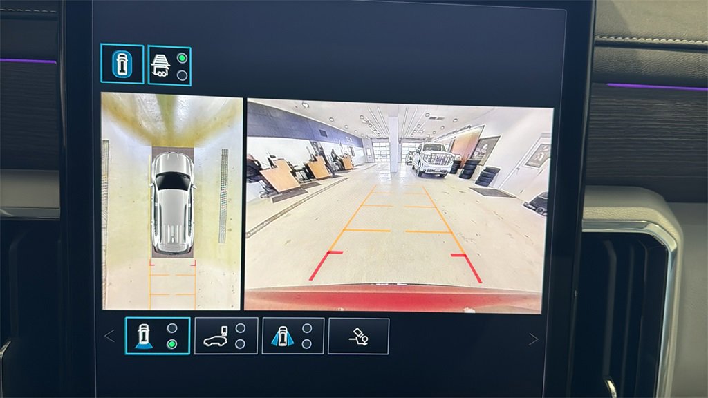 Used 2024 GMC Acadia Denali image 39