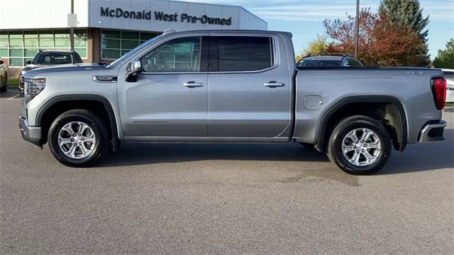 Used 2025 GMC Sierra 1500 SLT image 5