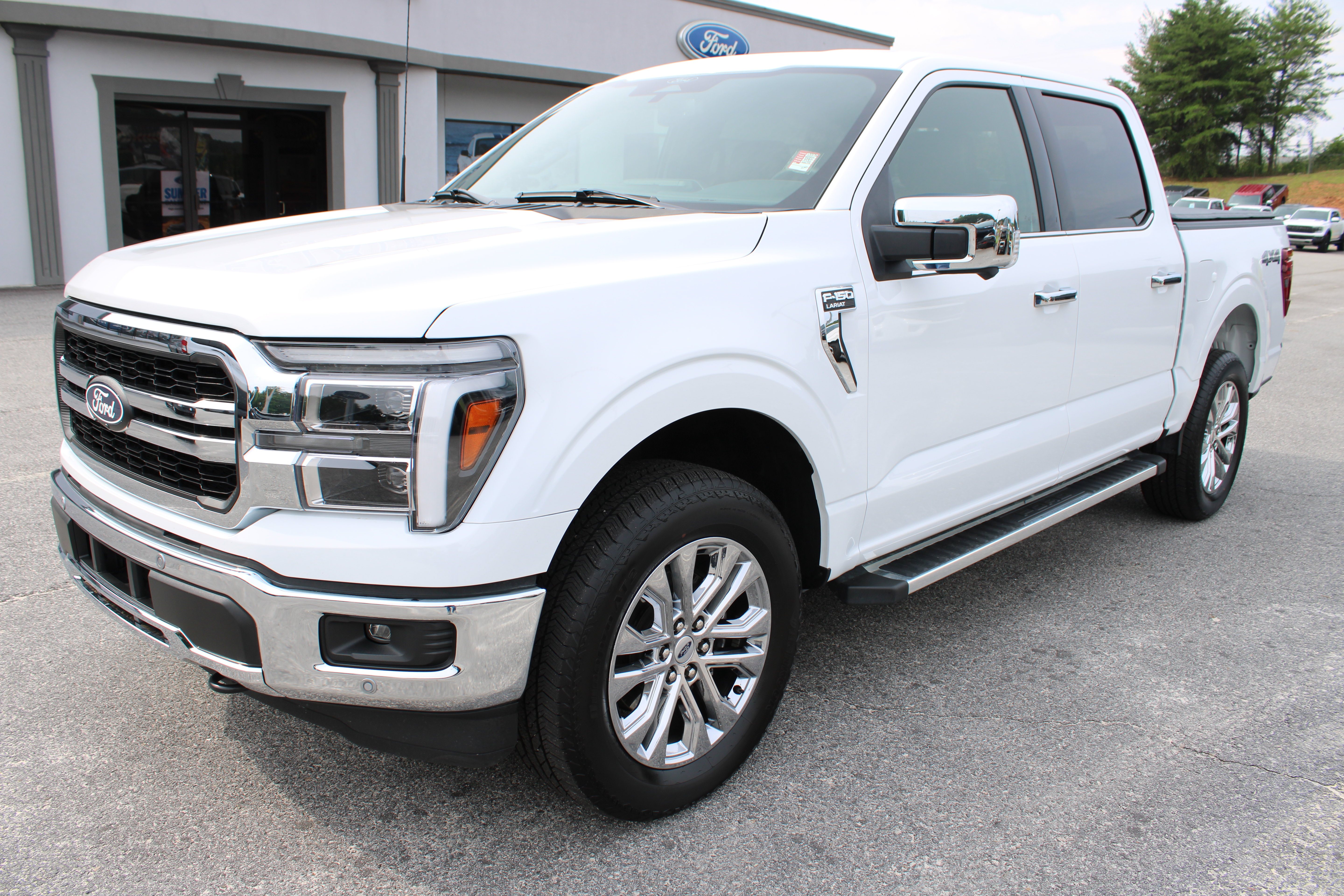 Used 2026 Ford F150 Lariat w/ Equipment Group 501A Mid AWD/4WD image 2