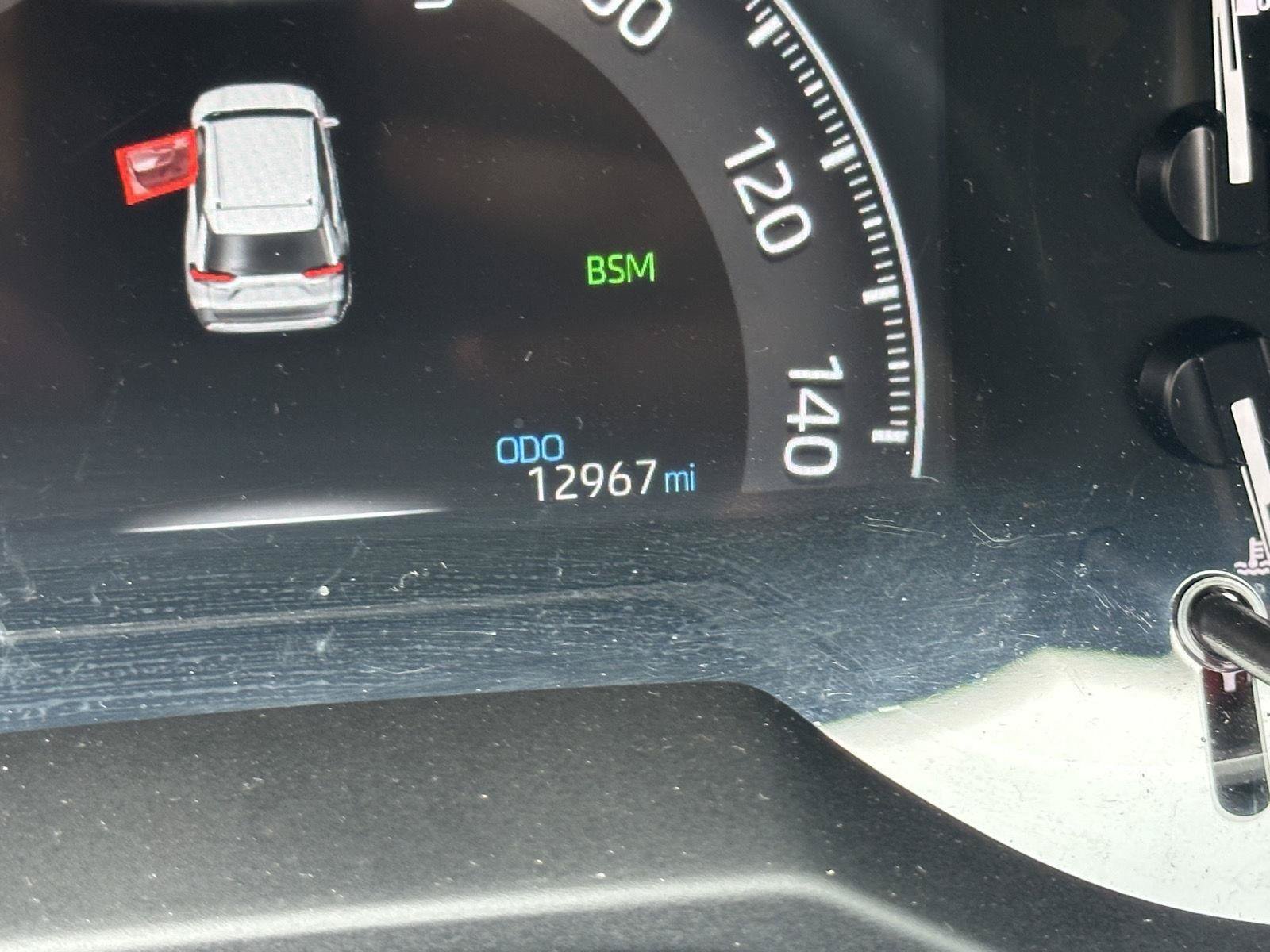 Used 2025 Toyota RAV4 XLE Premium FWD image 13