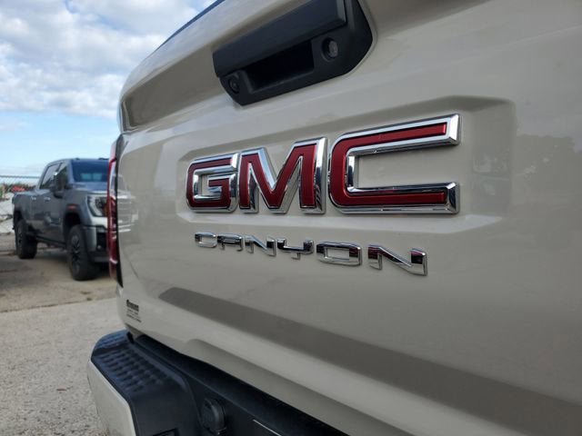 New 2026 GMC Canyon AT4 w/ AT4 Premium Package image 7