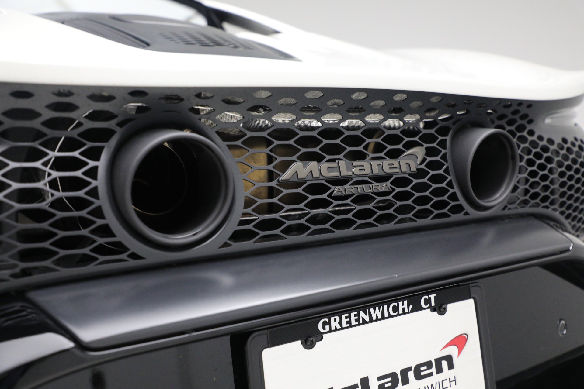 New 2026 McLaren Artura image 27