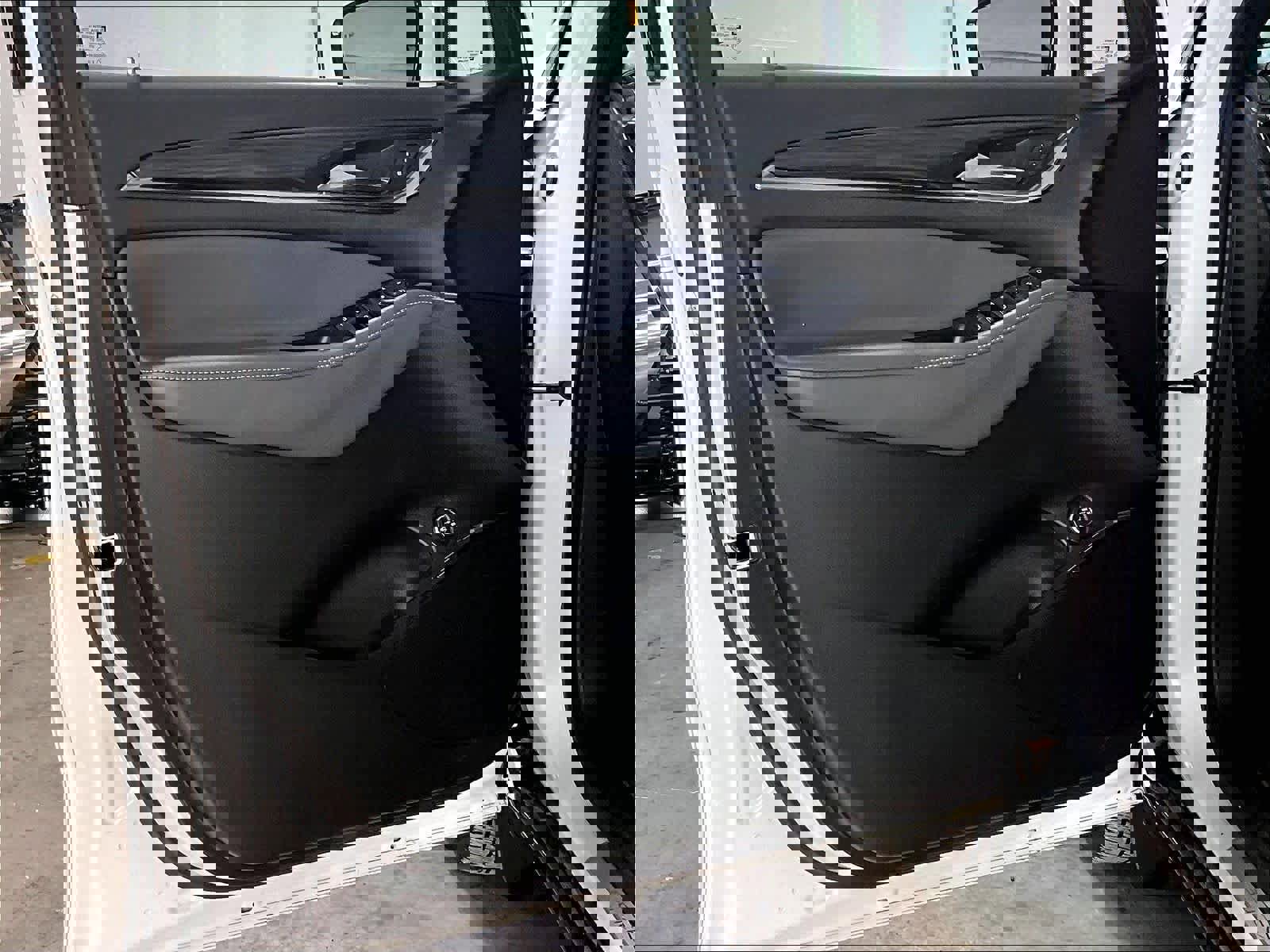 Certified 2024 Buick Enclave Essence w/ Experience Buick Package image 9