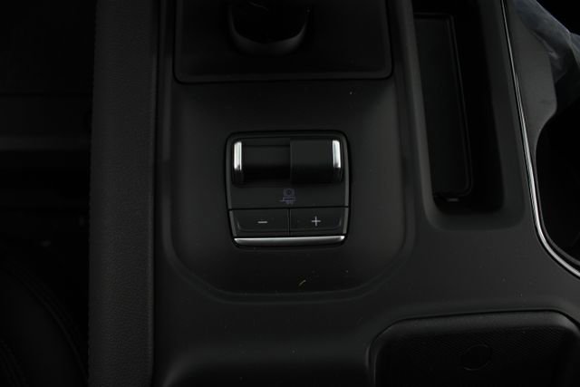 New 2026 GMC Sierra 1500 AT4 image 9