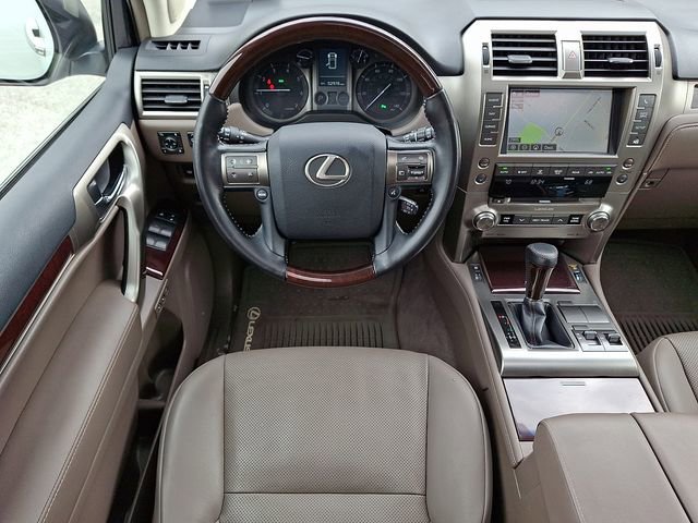 Used 2019 Lexus GX 460 Premium image 11