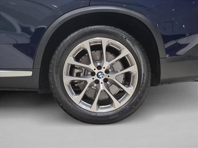 Used 2026 BMW X5 xDrive50e w/ Climate Comfort Package AWD/4WD image 26