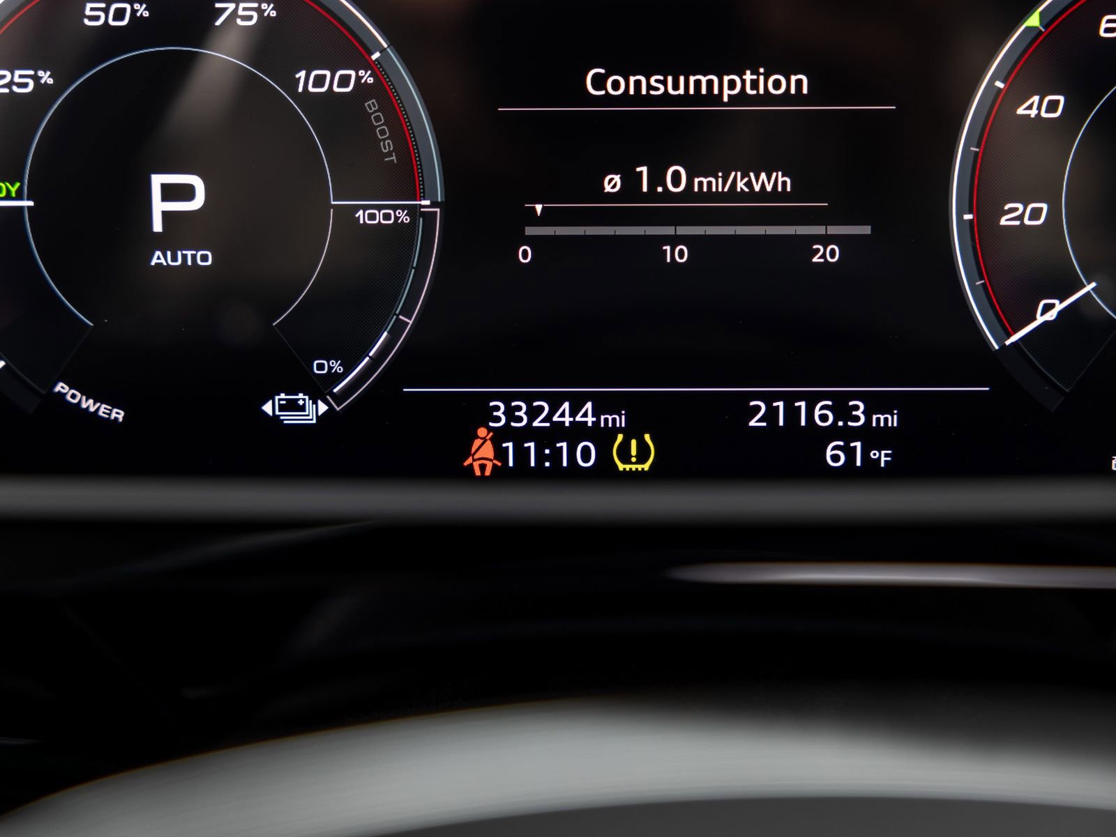 Used 2023 Audi e-tron Premium Plus AWD/4WD image 29