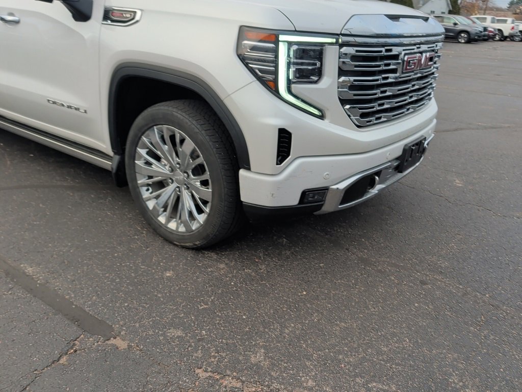 Certified 2023 GMC Sierra 1500 Denali w/ Denali Reserve Package image 5