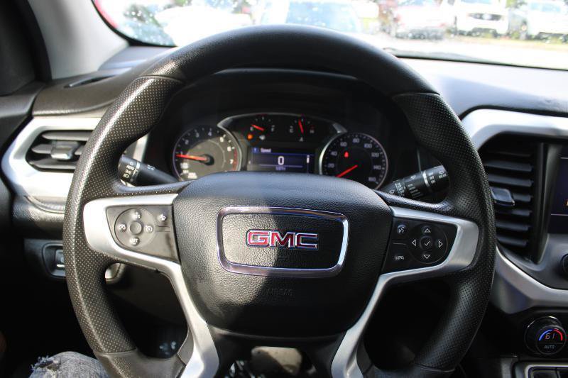 Used 2023 GMC Acadia SLE FWD image 9