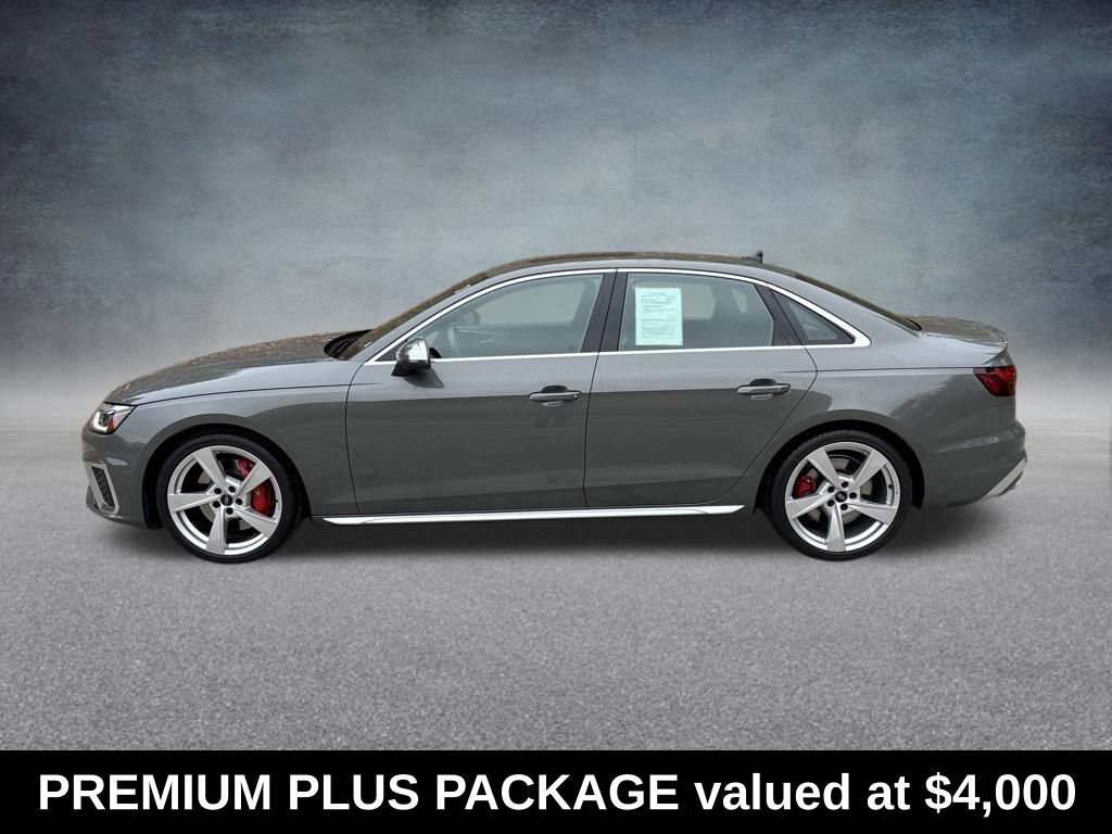 Used 2023 Audi S4 Premium Plus w/ Premium Plus Package image 2