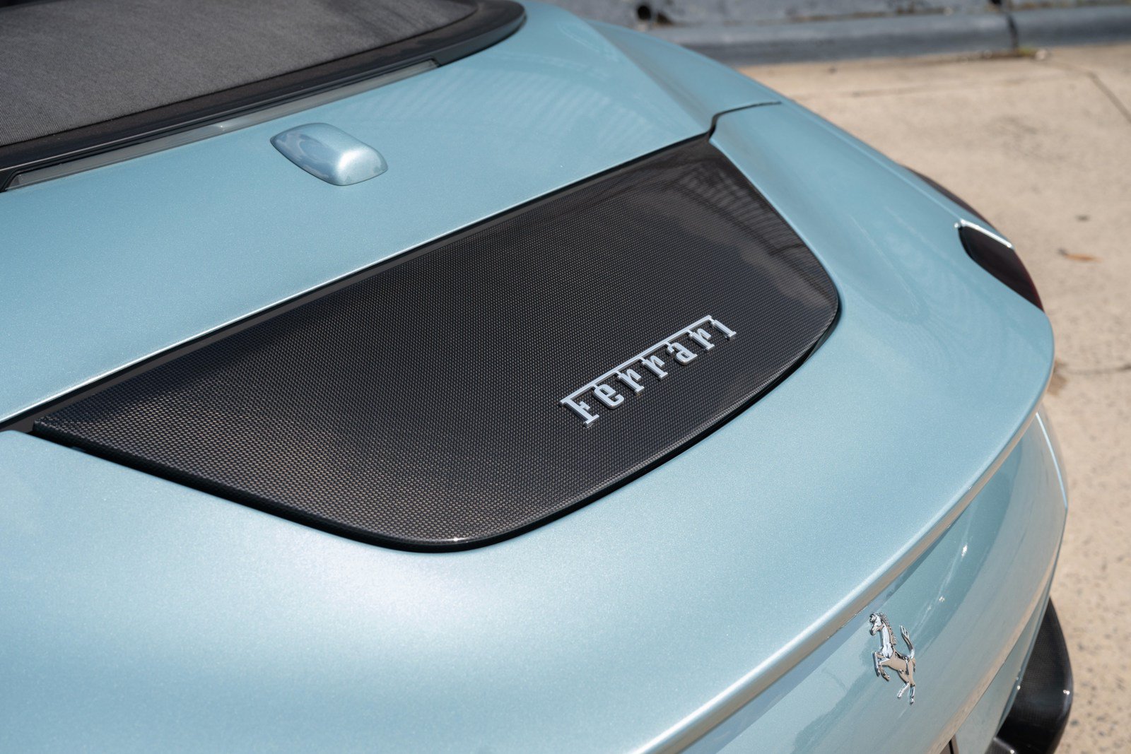 Used 2024 Ferrari Roma Spider RWD image 21