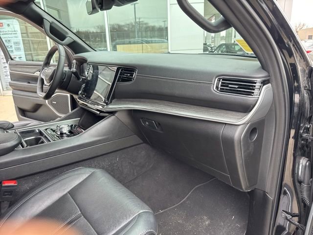 Used 2024 Jeep Wagoneer L Series II w/ Flexible Seating Group image 42