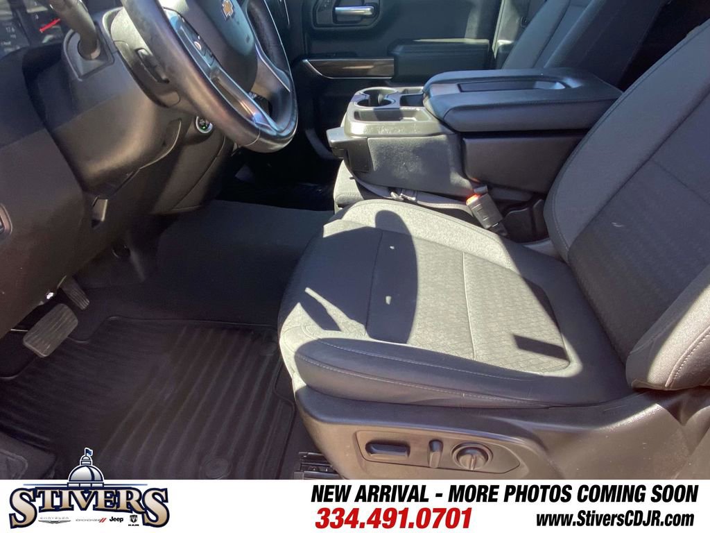 Used 2022 Chevrolet Silverado 1500 LT image 48