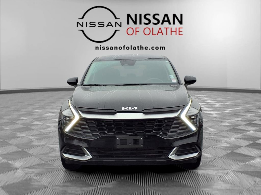 Used 2025 Kia Sportage LX image 31