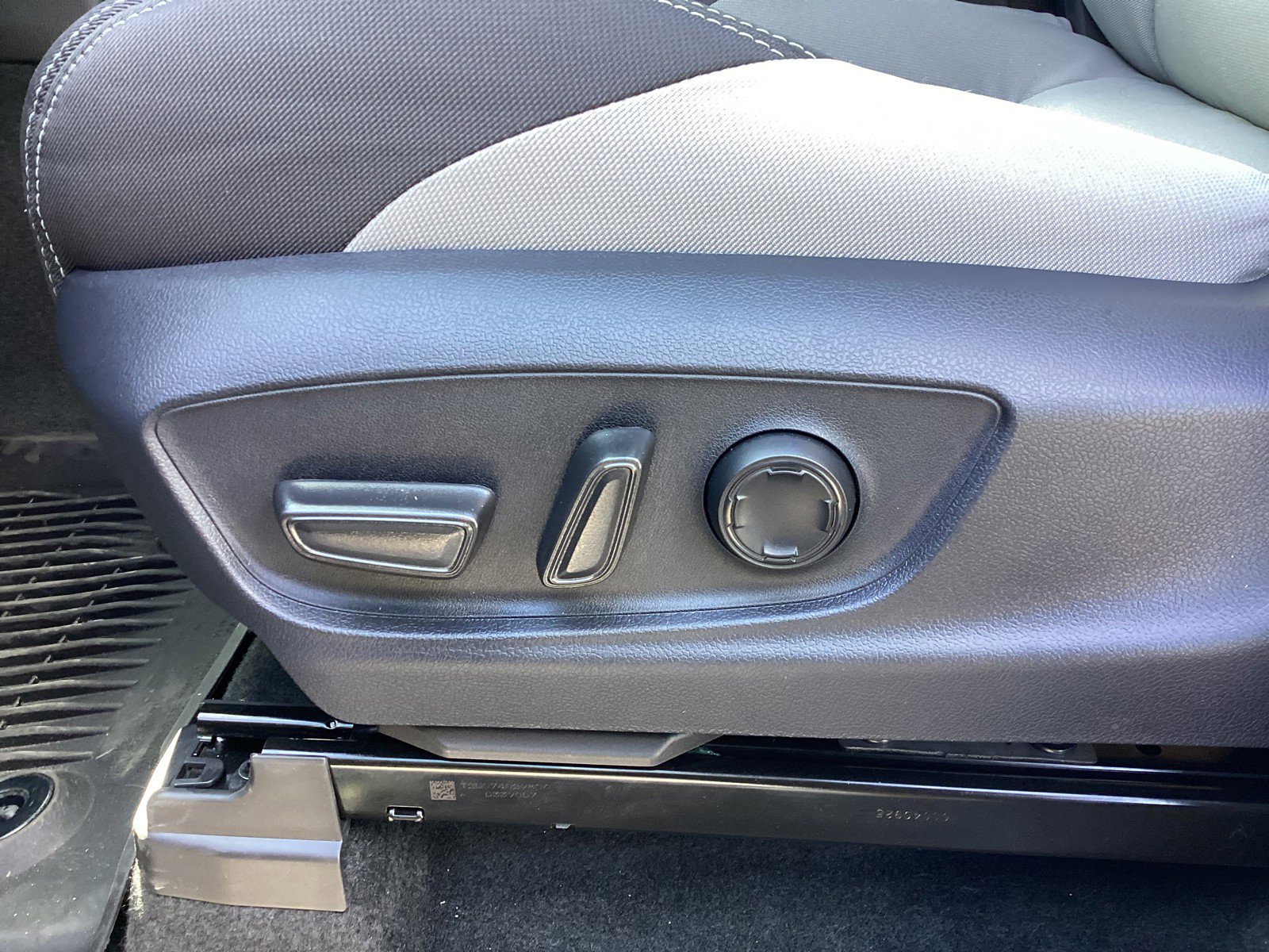 Used 2025 Toyota Tacoma TRD Sport image 24