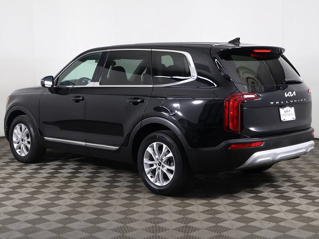 Used 2022 Kia Telluride LX FWD image 9