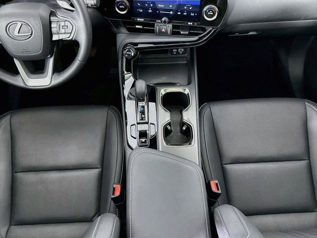 Certified 2025 Lexus NX 250 FWD w/ Premium Package image 16