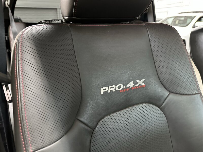 Used 2011 Nissan Xterra PRO-4X w/ Pro-4x Leather Pkg AWD/4WD image 24