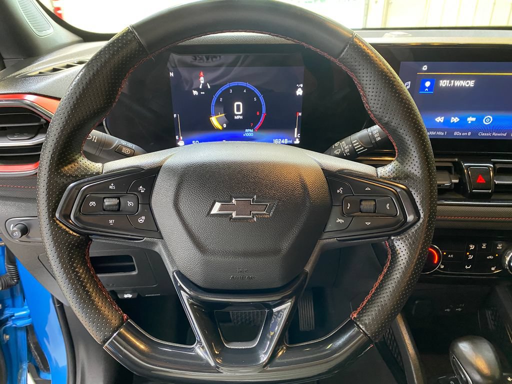 Used 2025 Chevrolet TrailBlazer RS w/ Driver Confidence Package FWD image 31