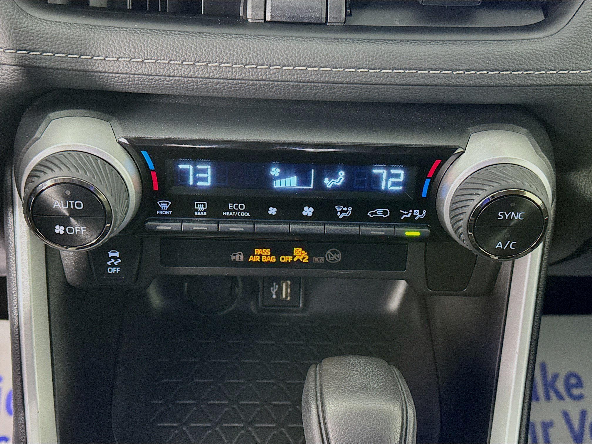 Certified 2025 Toyota RAV4 LE AWD/4WD image 15