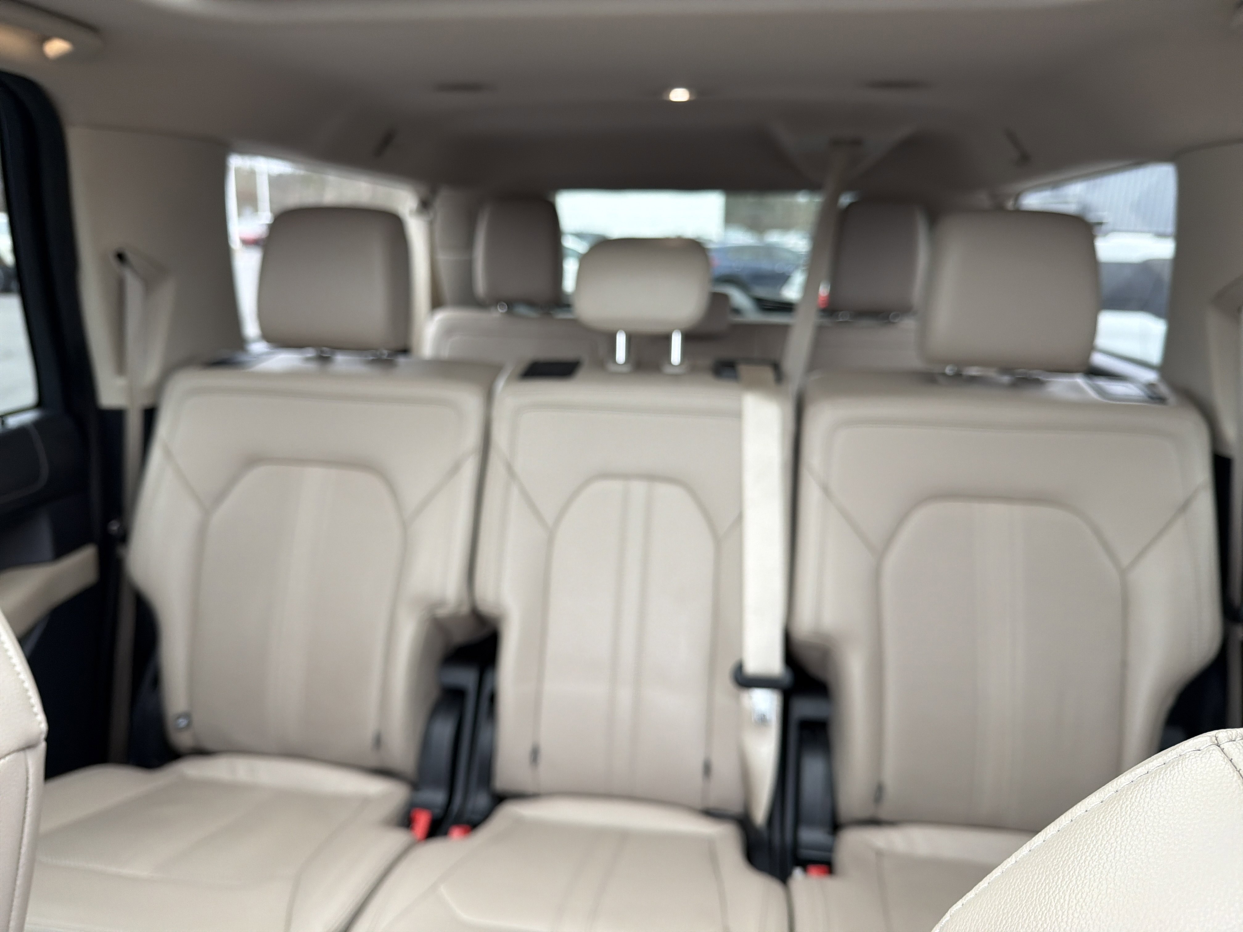 Used 2024 Ford Expedition Max Limited image 34