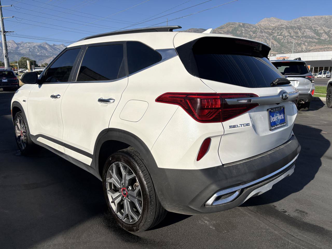 Used 2021 Kia Seltos SX AWD/4WD image 6