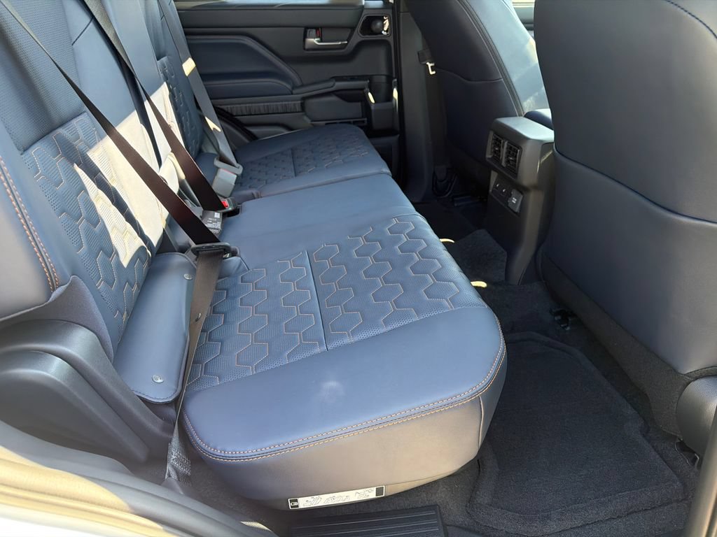 New 2026 Toyota 4Runner Limited AWD/4WD image 26