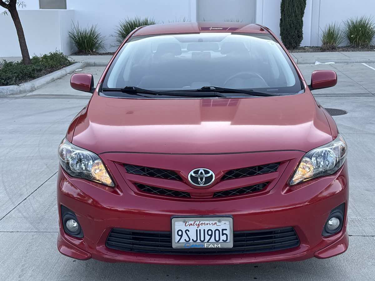 Used 2012 Toyota Corolla S FWD image 8
