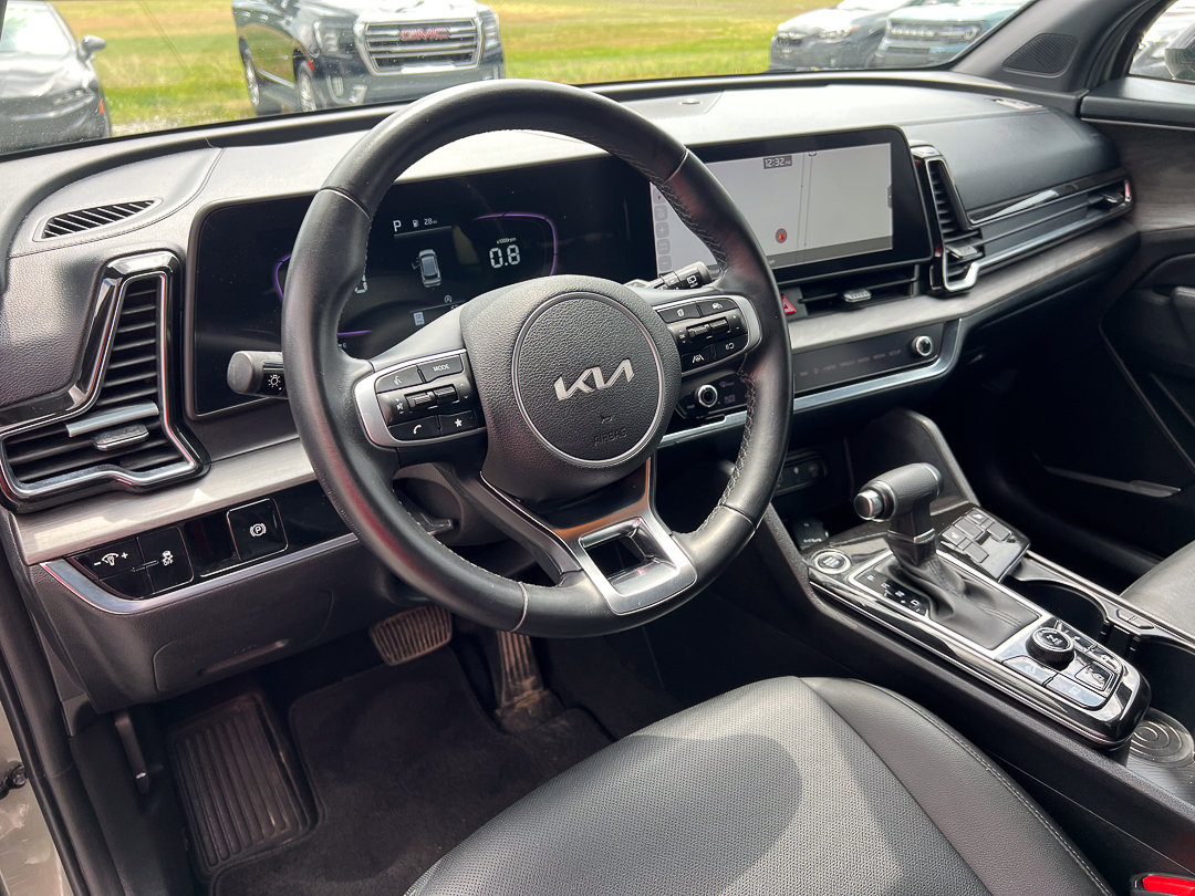 Used 2023 Kia Sportage X-Line AWD/4WD image 16