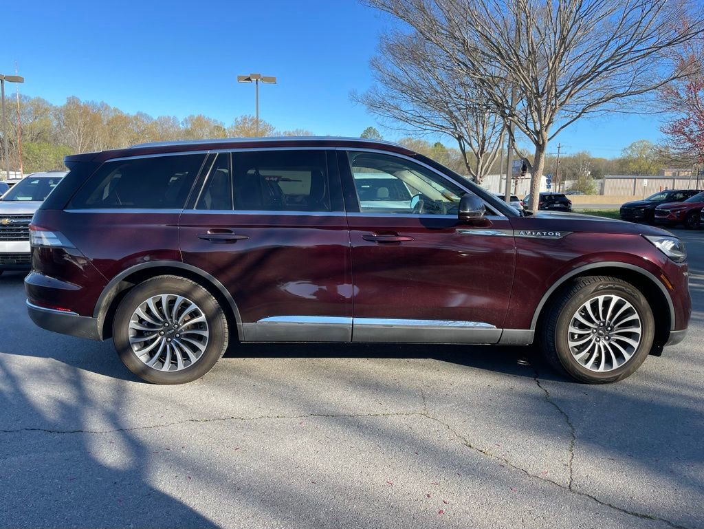 Used 2022 Lincoln Aviator Reserve w/ Elements Package Plus image 9