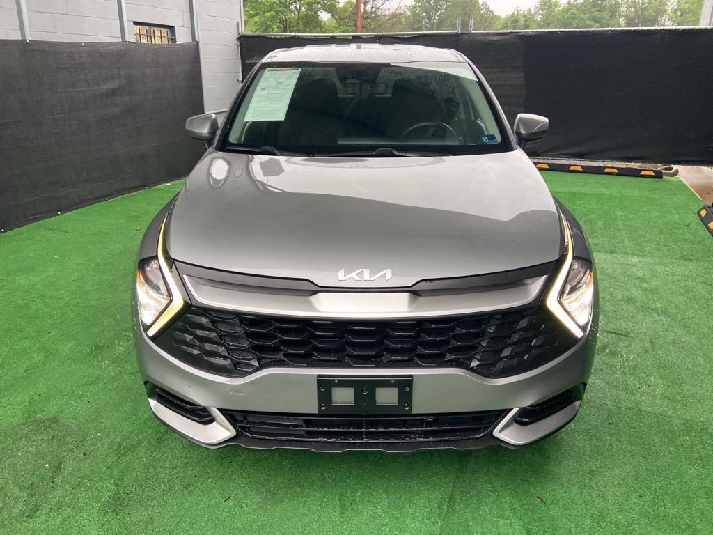 Used 2023 Kia Sportage LX AWD/4WD image 11