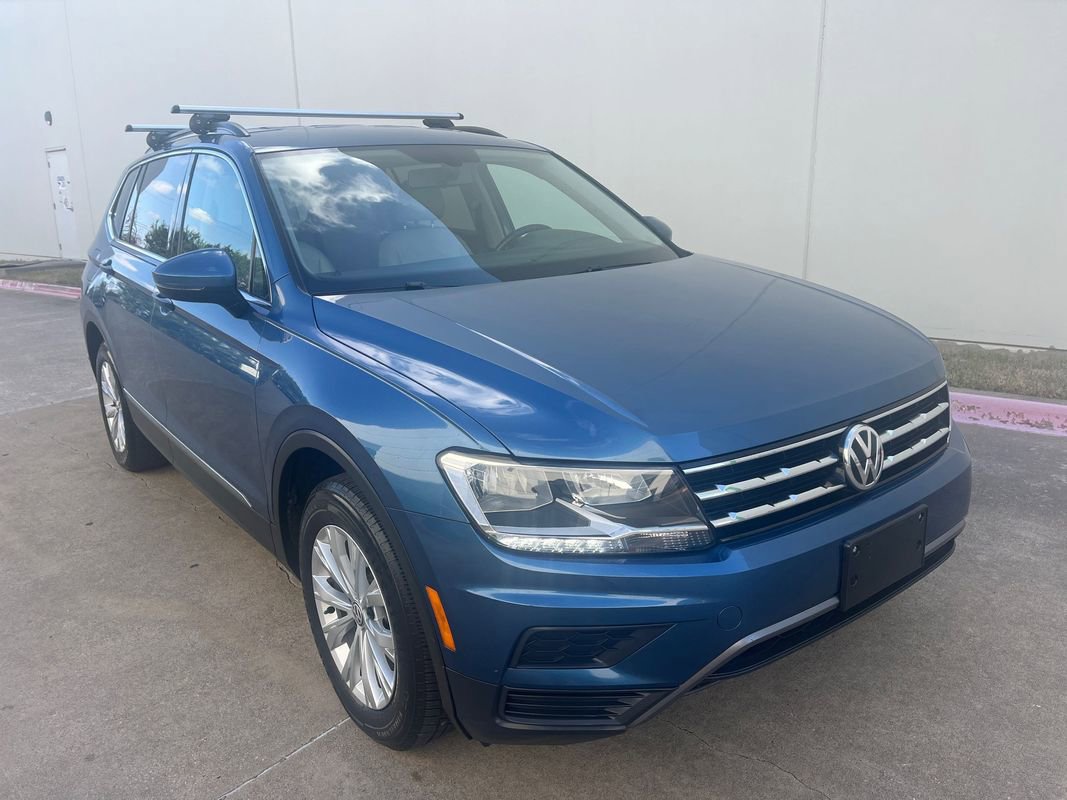 Used 2018 Volkswagen Tiguan SE image 2
