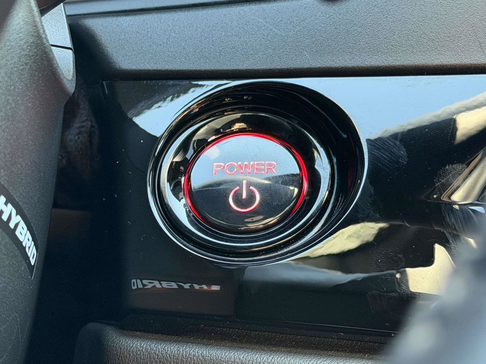 Certified 2025 Honda Accord Sport image 17