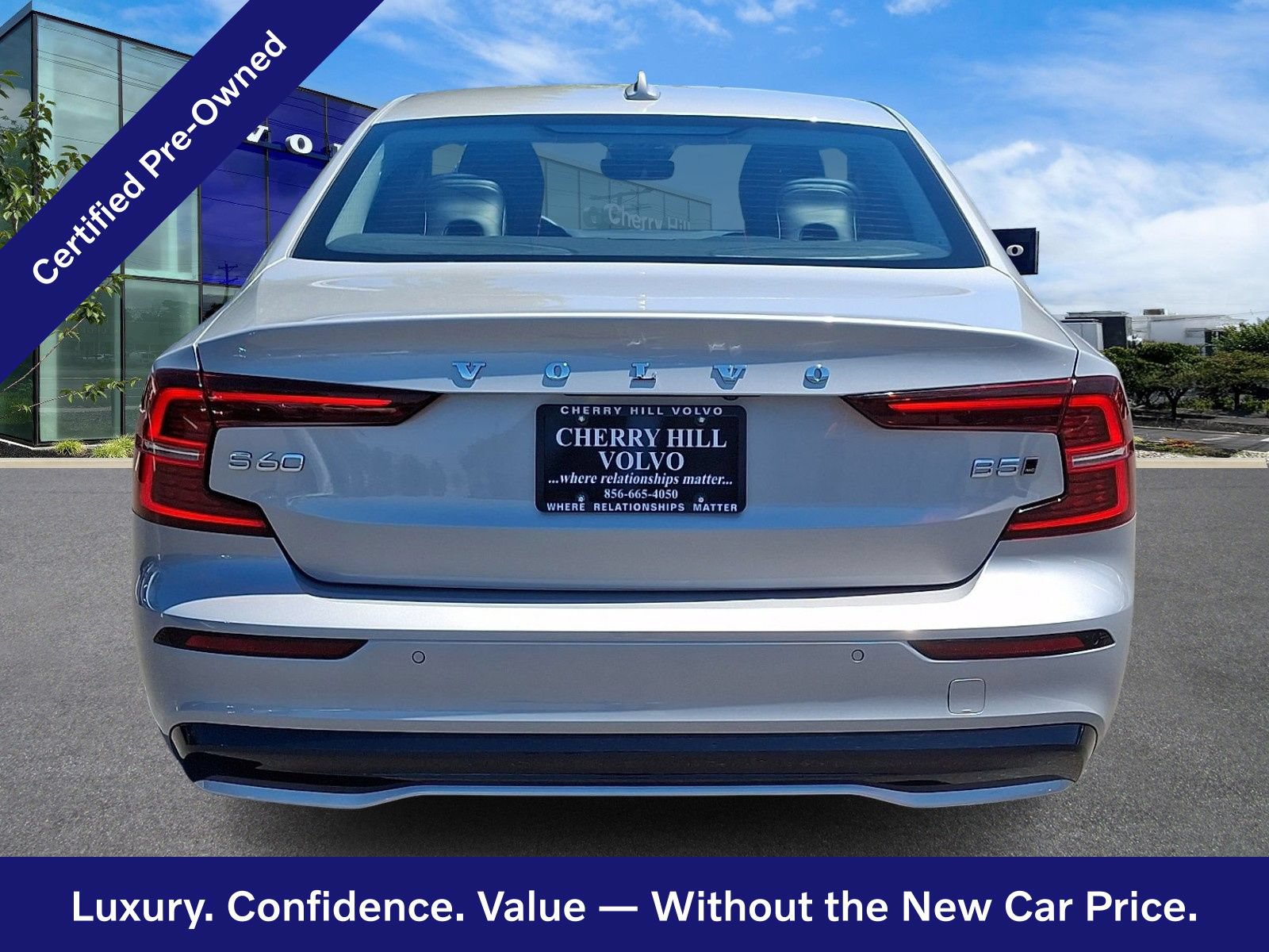 Certified 2025 Volvo S60 B5 Core AWD/4WD image 6