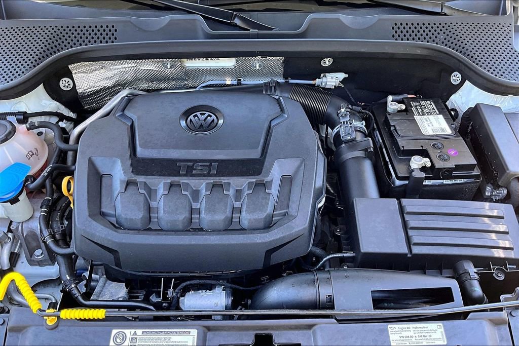 Used 2018 Volkswagen Beetle 2.0T S FWD image 20