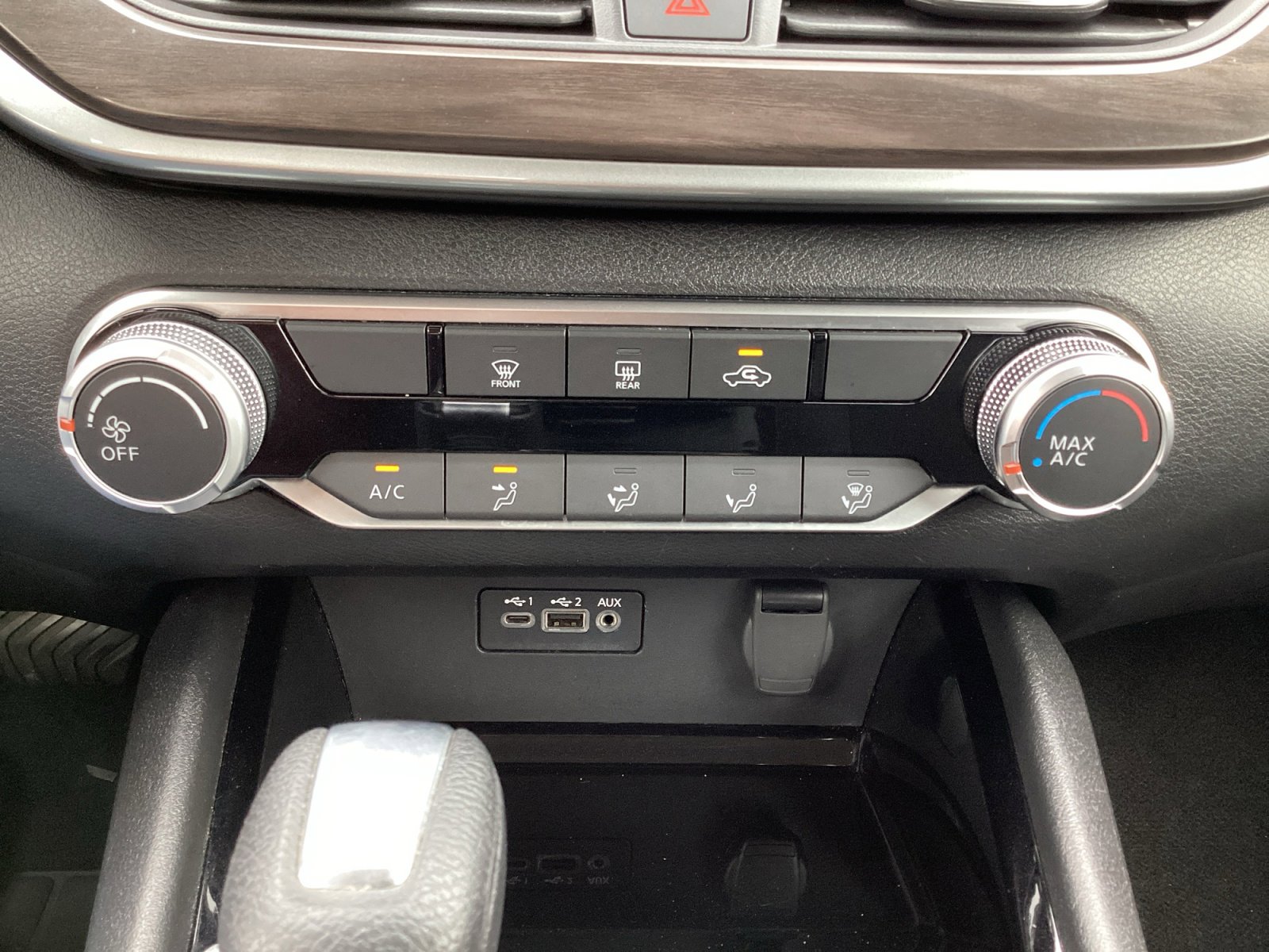 Used 2024 Nissan Altima 2.5 SV image 21