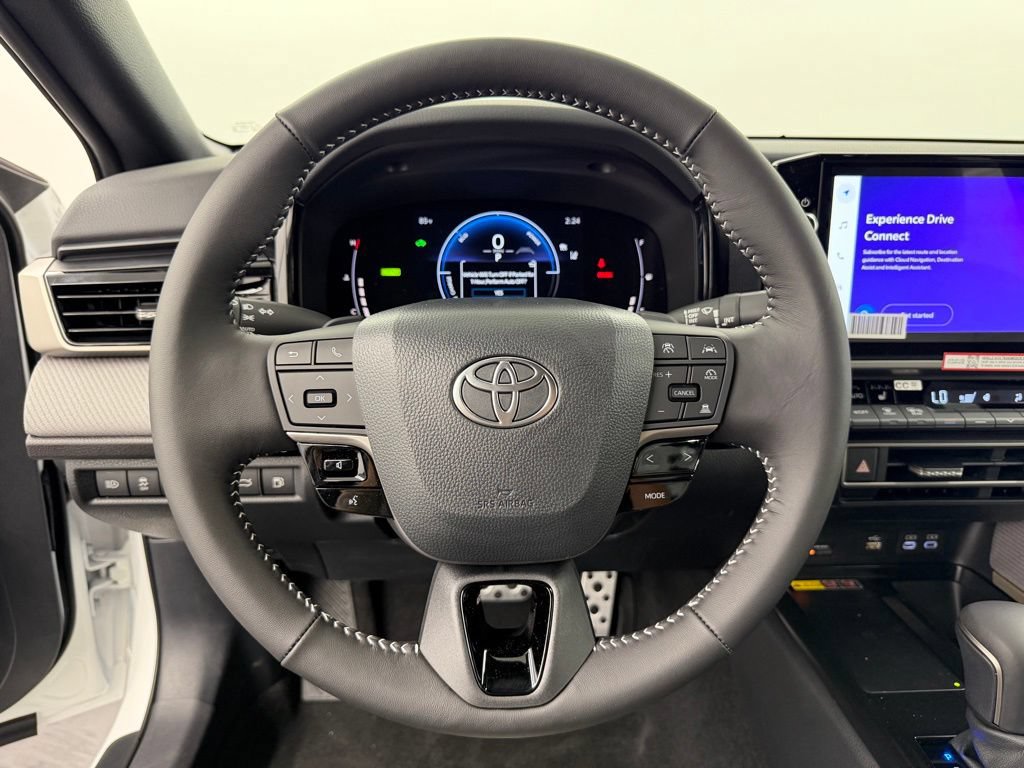 Used 2026 Toyota Camry SE w/ Multimedia Upgrade Package FWD image 20