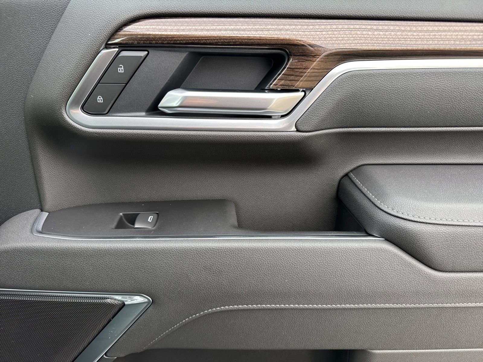 New 2026 Chevrolet Silverado 2500 LT w/ Safety Package image 18