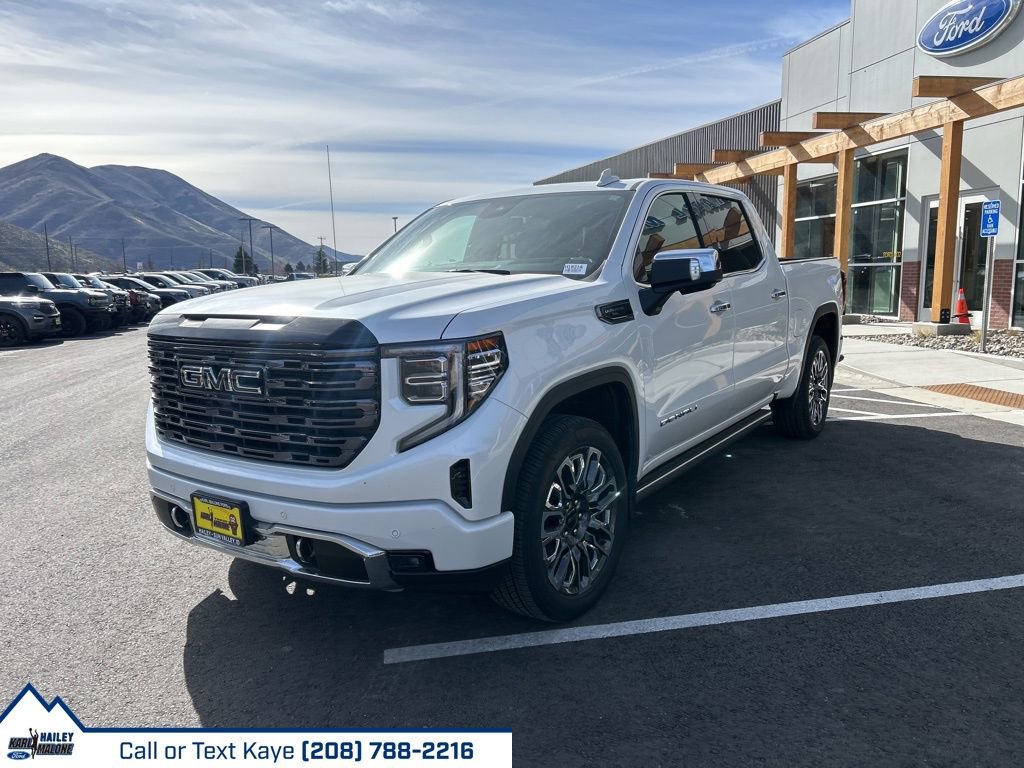 Used 2025 GMC Sierra 1500 Denali Ultimate image 3