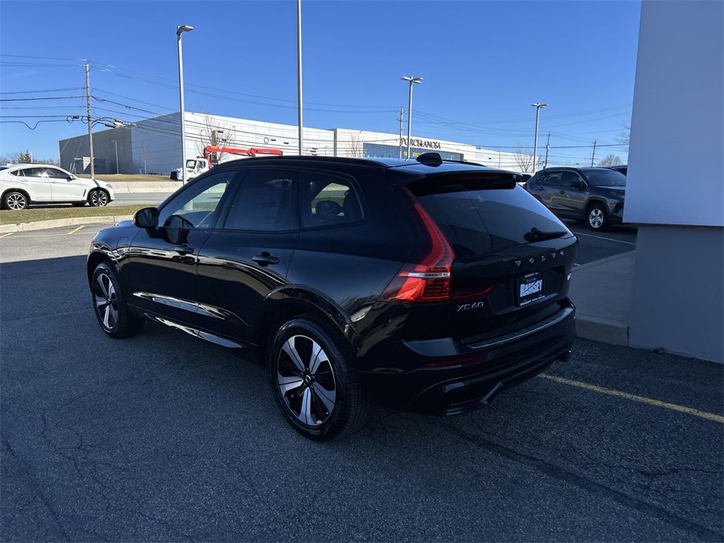 Used 2025 Volvo XC60 T8 Core w/ Protection Package Premier image 6