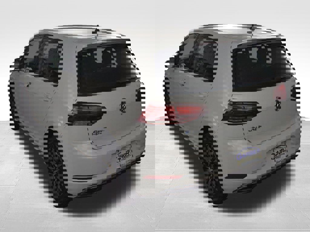 Used 2019 Volkswagen e-Golf SE image 5