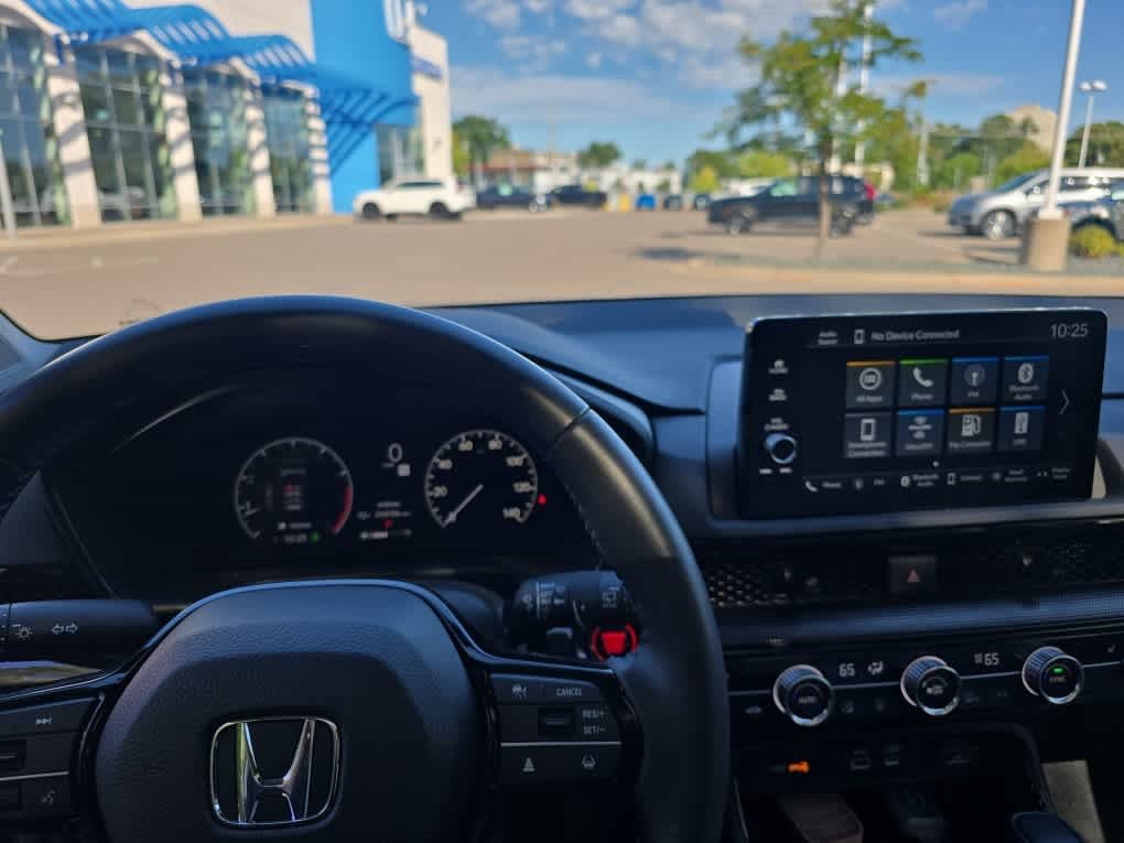 Used 2024 Honda CR-V EX-L image 8