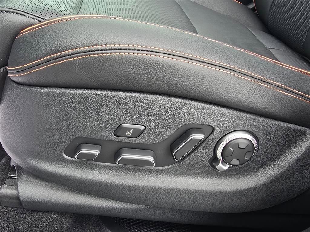 New 2026 Genesis GV70 3.5T Sport Advanced image 13