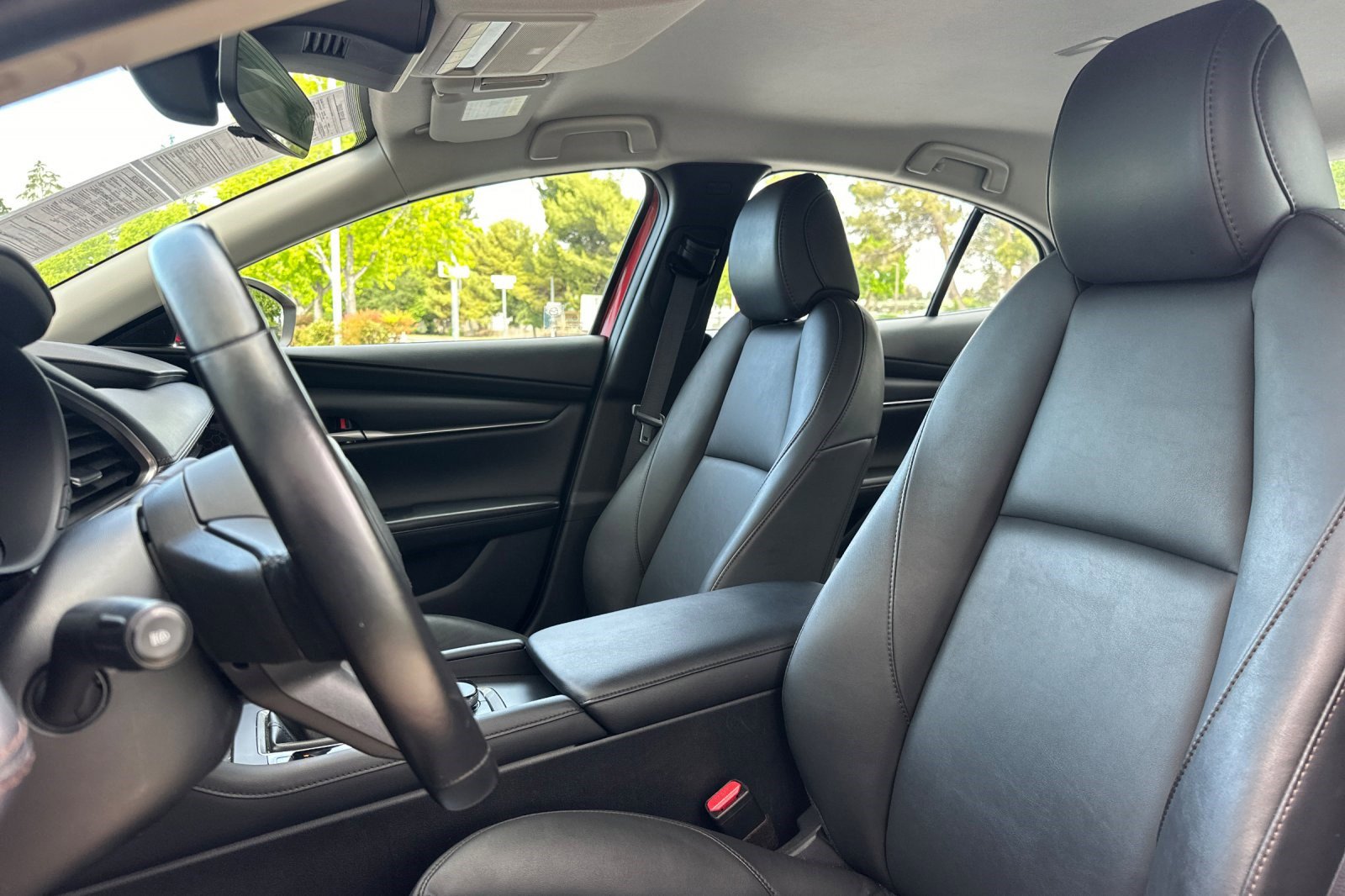 Used 2022 MAZDA MAZDA3 s image 22
