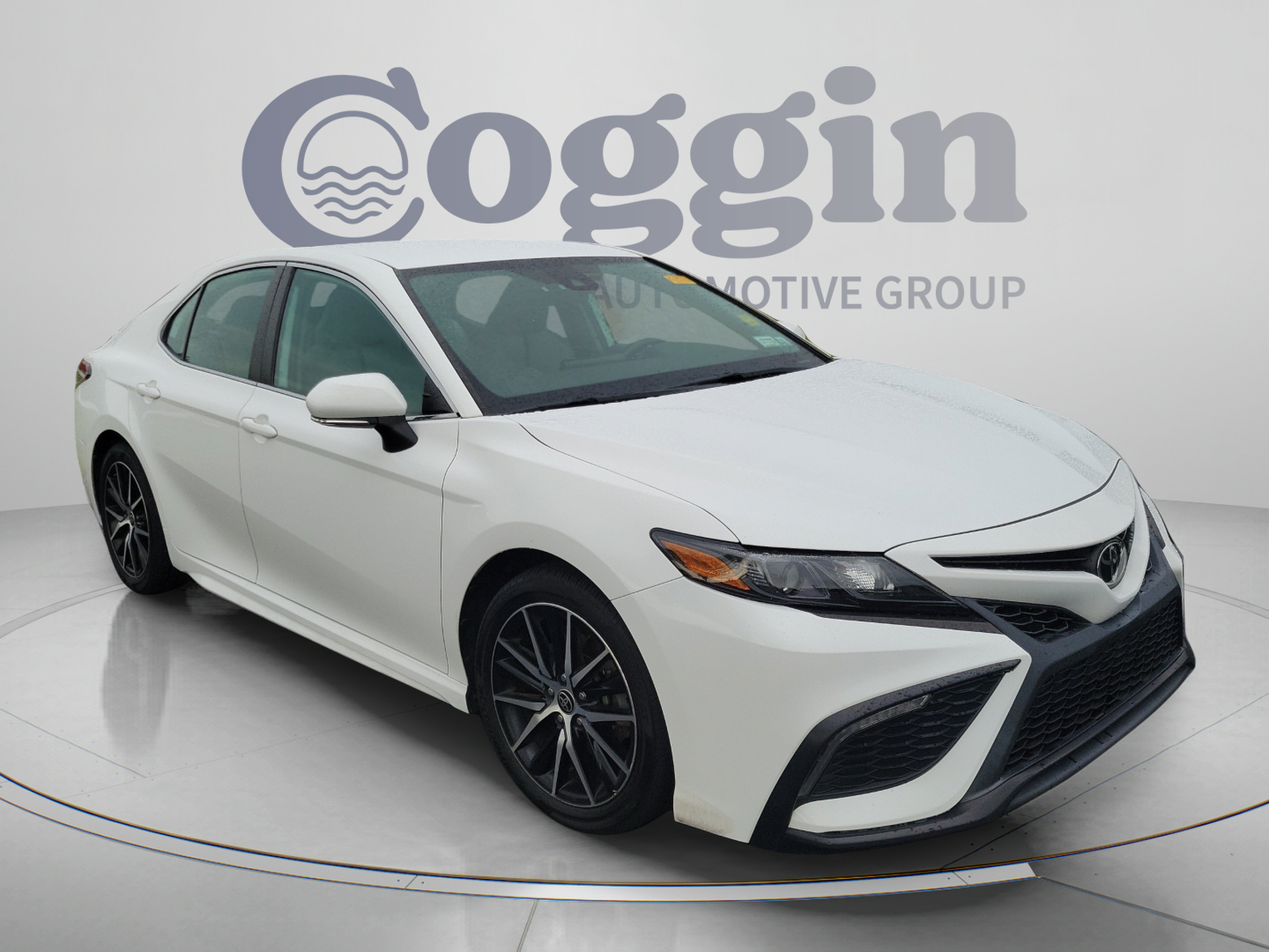 Used 2023 Toyota Camry SE AWD/4WD image 8