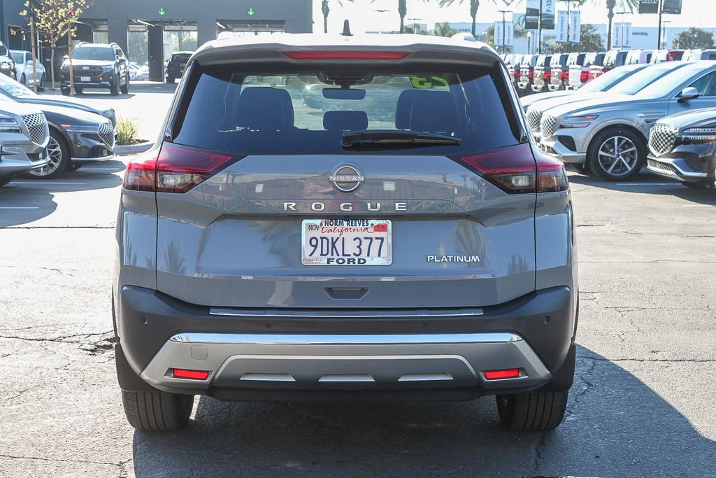Used 2023 Nissan Rogue Platinum w/ Platinum Premium Package image 8